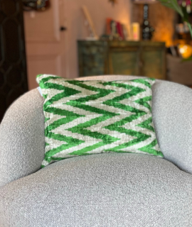 Les Ottomans – Chevron Green Velvet Cushion