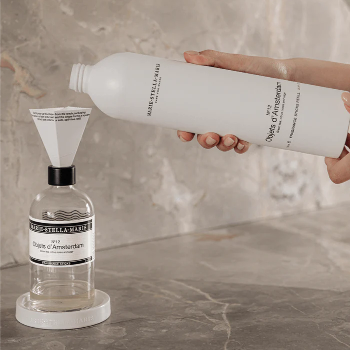 Marie-Stella-Maris - No.12 Objets d'Amsterdam - Geurstokjes Refill 750 ml - Afbeelding 2