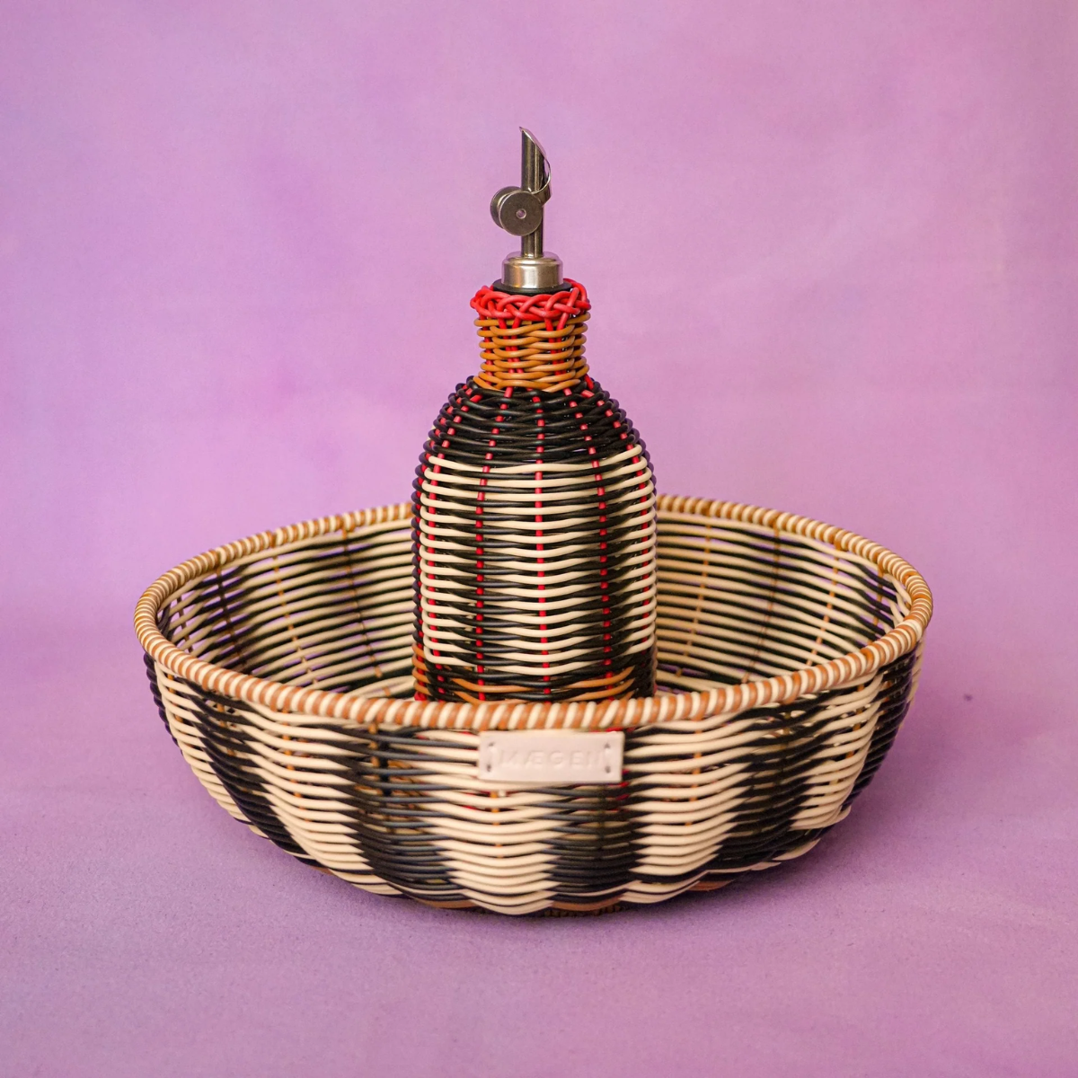 Design olijfolie fles - crème/zwart - MAEGEN Homeware - Afbeelding 2